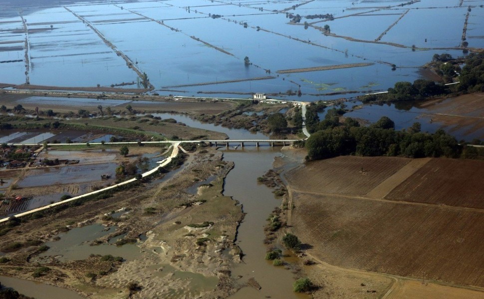 Πλημμύρες στη Θεσσαλία (Φωτ. Αρχείου POOL/ΟΡΕΣΤΗΣ ΠΑΝΑΓΙΩΤΟΥ/EUROKINISSI)