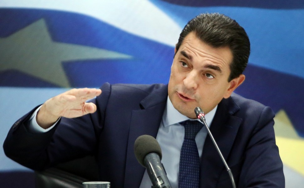 Ο υπουργός Ανάπτυξης Κώστας Σκρέκας παραχωρεί συνέντευξη Τύπου προκειμένου να εξειδικεύσει τα μέτρα για την προστασία των καταναλωτών, την εύρυθμη λειτουργία της αγοράς και την αντιμετώπιση αθέμιτων εμπορικών πρακτικών και κρουσμάτων κερδοσκοπίας, Αθήνα Τ