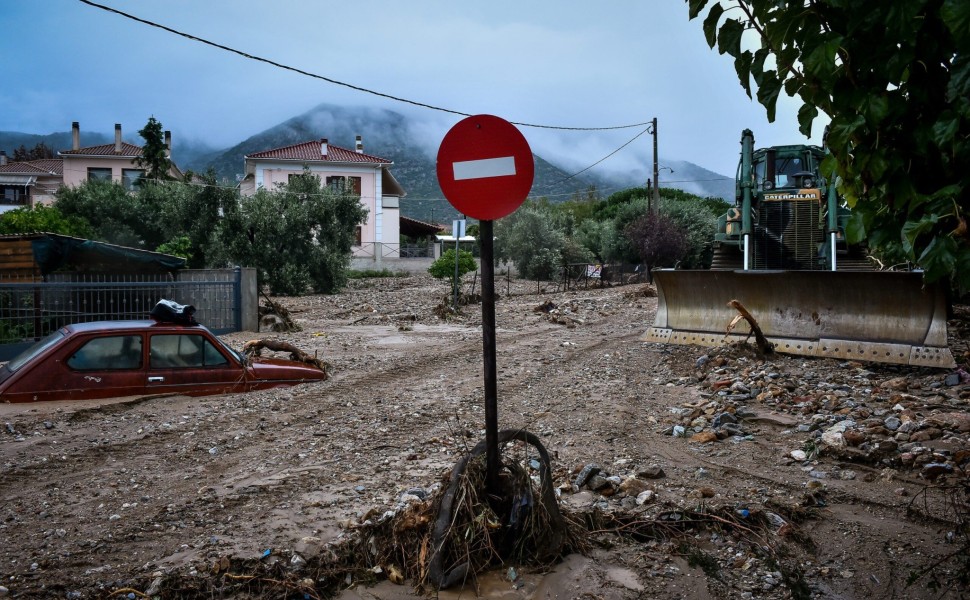 Το κύμα κακοκαιρίας ELIAS που πλήττει από εχθές το πρωί τον Βόλο, έχει προκαλέσει πλημμύρες και μεγάλες καταστροφές, Πέμπτη 28 Σεπτεμβρίου 2023  (ΒΑΣΙΛΗΣ ΟΙΚΟΝΟΜΟΥ/ EUROKINISSI)