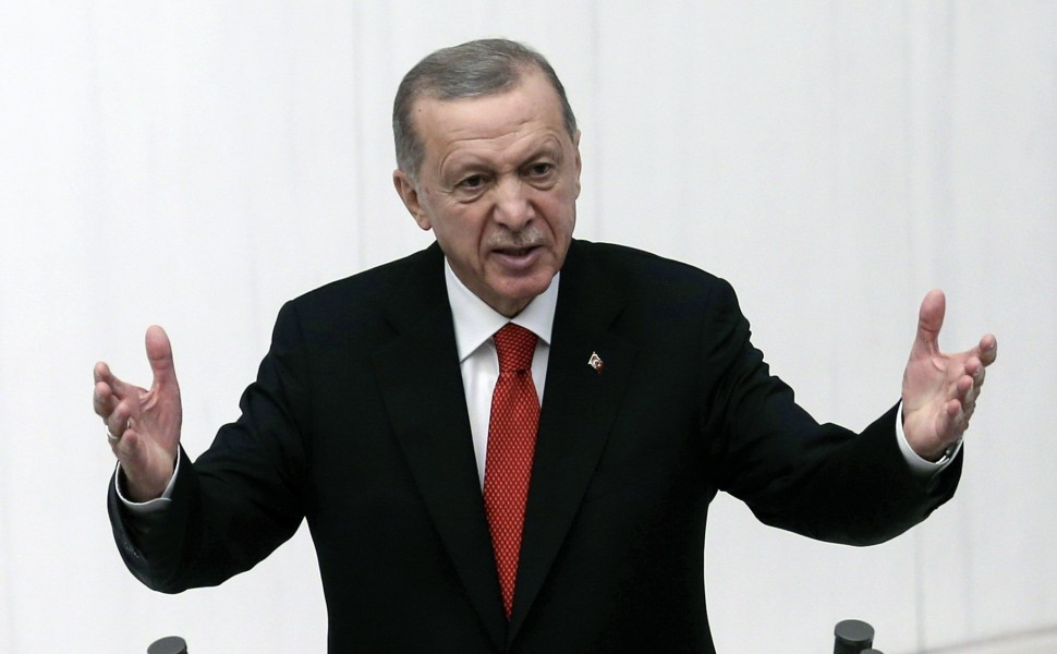 Ο Τούρκος Πρόεδρος, Ρετζέπ Ταγίπ Ερντογάν κατά τη διάρκεια ομιλίας του στην τουρκική εθνοσυνέλευση / EPA - NECATI SAVAS