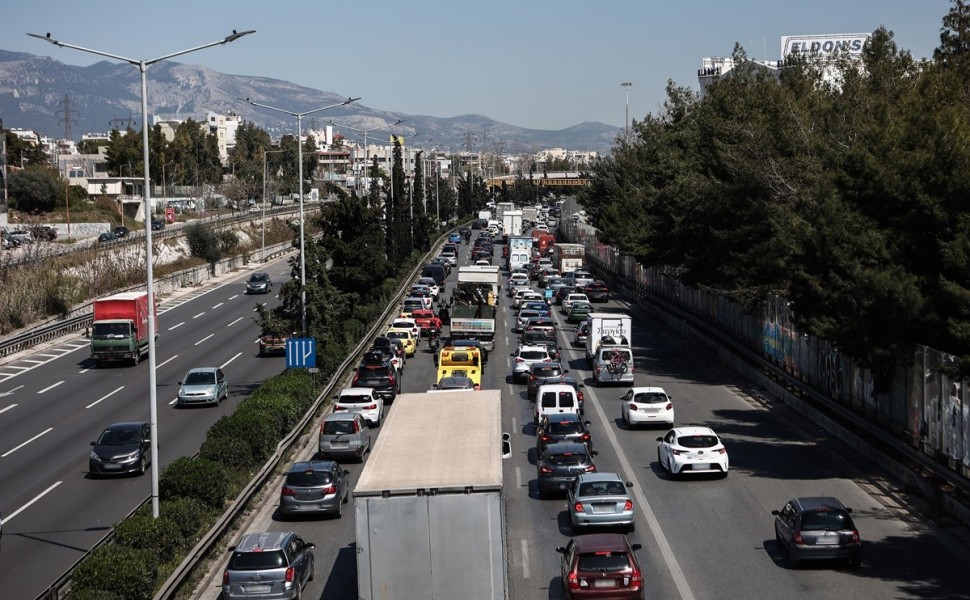 Στιγμιότυπο από την Εθνική Οδό Αθηνών - Λαμίας, Μεγάλη Πέμπτη 13 Απριλίου 2023.
(ΒΑΣΙΛΗΣ ΡΕΜΠΑΠΗΣ/EUROKINISSI)