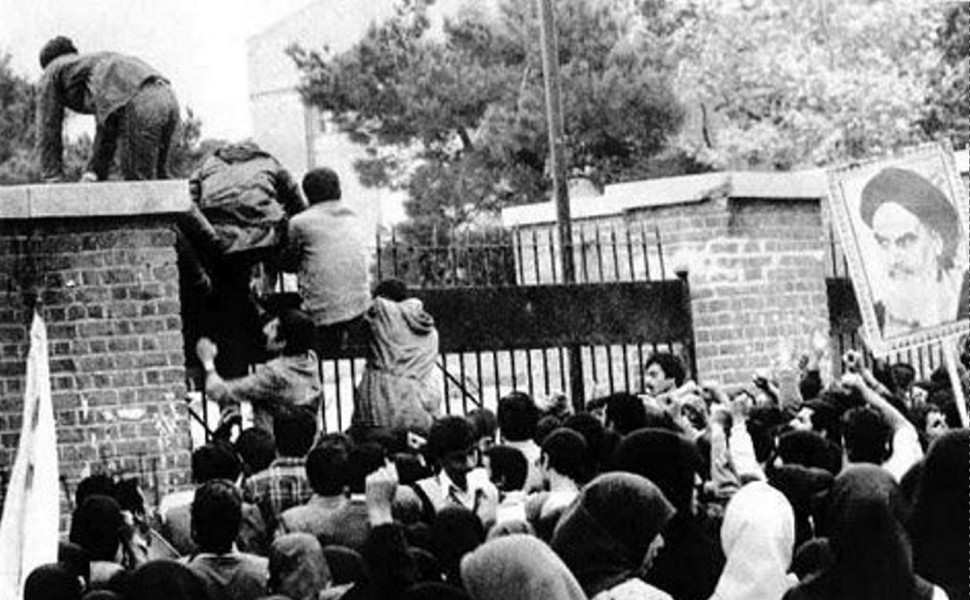 Στιγμιότυπο από την εισβολή των ιρανών φοιτητών στην πρεσβεία των ΗΠΑ / EPA Files