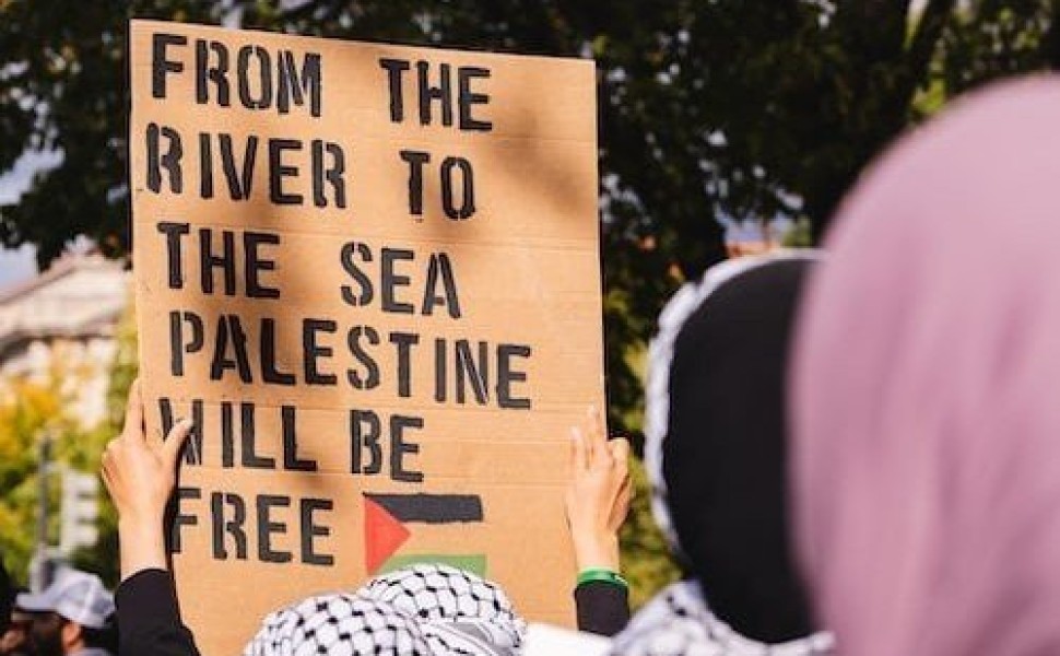 Σύνθημα για την Παλαιστίνη/ Unsplash