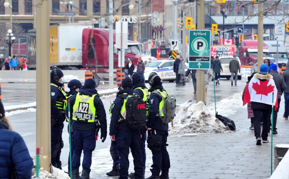 Αστυνομικοί στον Καναδά (φωτο αρχείου: ΑΠΕ-ΜΠΕ/EPA/Kadri Mohamed)
