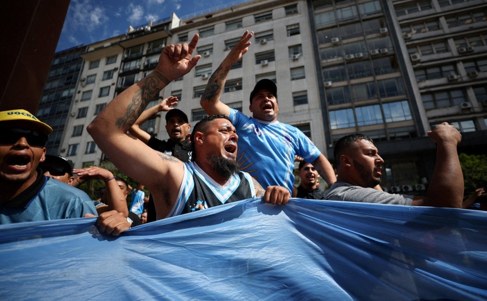 Διαδηλωτές στο Μπουένος Άιρες / Reuters