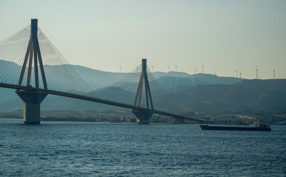 Η γέφυρα Ρίου - Αντιρρίου (φωτο: Eurokinissi)