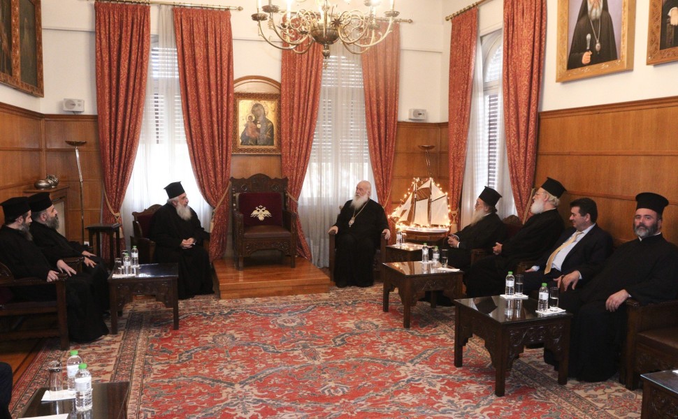 Συνάντηση του Αρχιεπισκόπου Ιερωνύμου με τον Ιορδανικό Οργανισμό Τουρισμού και τον Αρχιεπίσκοπο Κρήτης Ευγένιο. Φωτό: ΜΠΟΝΗΣ ΧΡΗΣΤΟΣ/ΑΠΕ-ΜΠΕ.