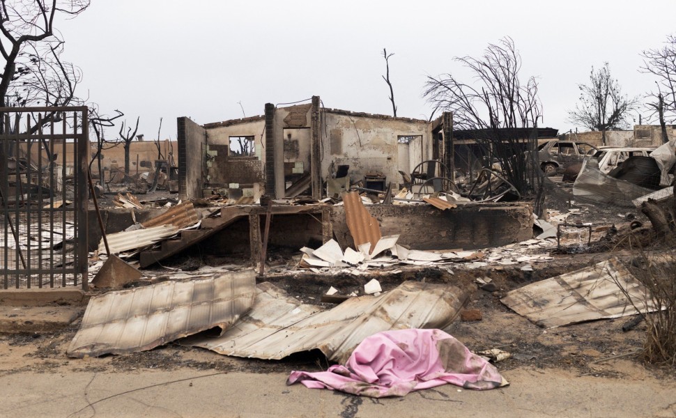 Εικόνες από κατεστραμμένα σπίτια από τις φωτιές στη Χιλή / Πηγή Reuters