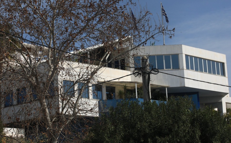 Τα γραφεία της ναυτιλιακής εταιρείας στη Γλυφάδα όπου έγινε το μακελειό (φωτο: Eurokinissi)