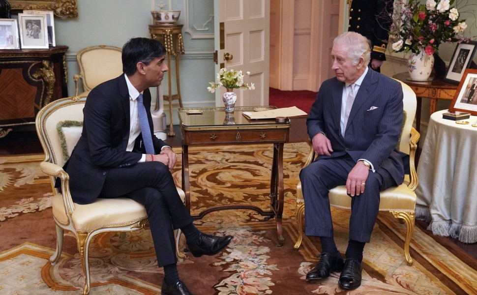 Η πρώτη επίσημη συνάντηση του Βασιλιά Καρόλου μετά τη διάγνωση ότι πάσχει από καρκίνο / Reuters