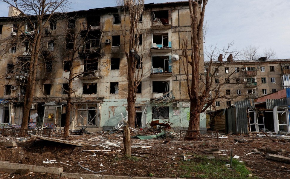 Κατεστραμμένα κτήρια στους δρόμους της Ουκρανίας/φωτό αρχείου Reuters