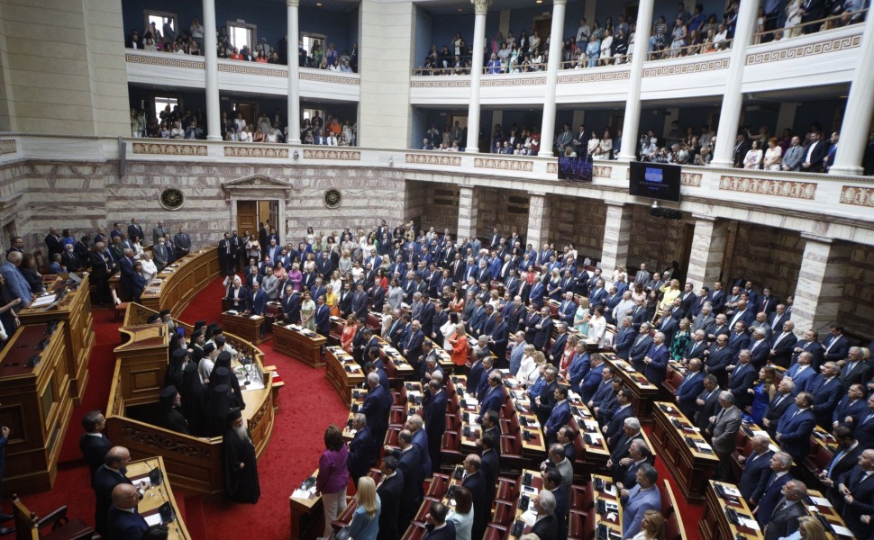 Ντόμινο αλλαγών στις έδρες θα φέρει μία ενδεχόμενη καταδικαστική απόφαση της δικαιοσύνης για τους βουλευτές των Σπαρτιατών και το ρόλο Κασιδιάρη / Eurokinissi