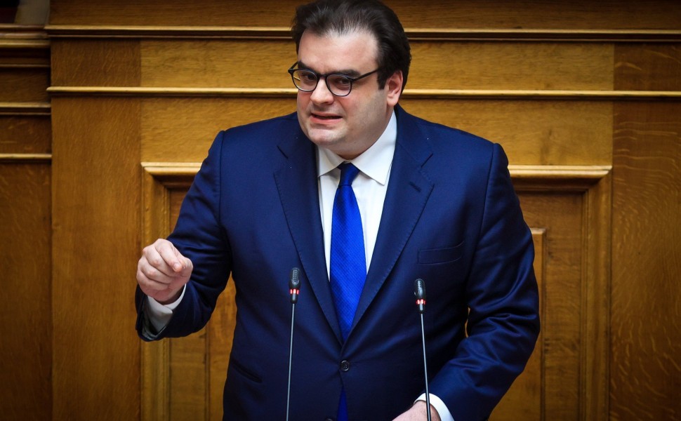 Ο υπουργός Παιδείας Κυριάκος Πιερρακάκης στη Βουλή / Φωτ. αρχείου Eurokinissi
