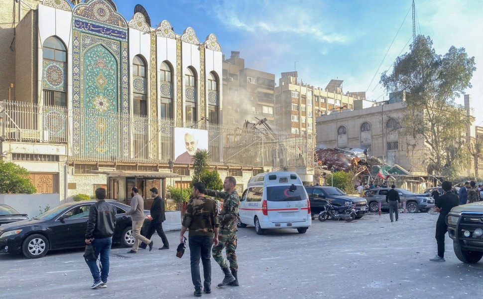 Το Ισραήλ βομβάρδισε την πρεσβεία του Ιράν στη Δαμασκό / Reuters