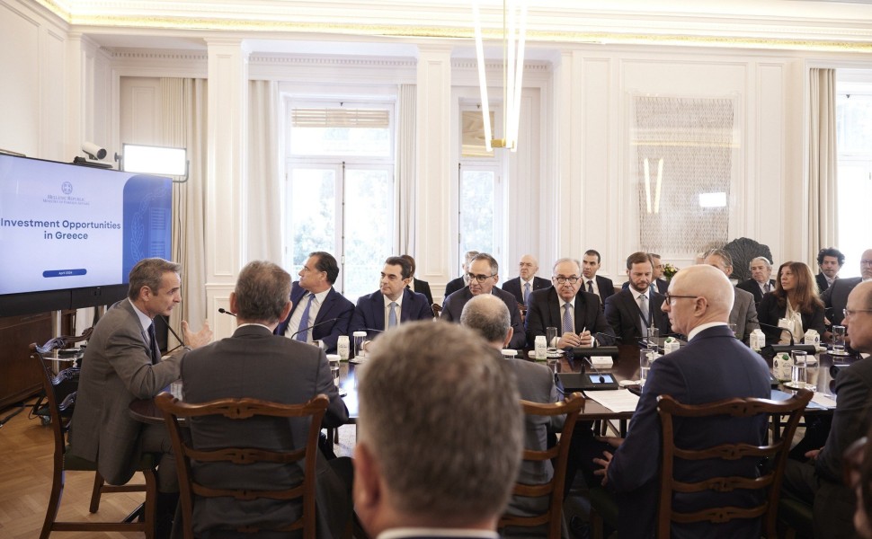 Εικόνα από τη συνάντηση του Κ. Μητσοτάκη με τους επικεφαλείς κορυφαίων φαρμακοβιομηχανιών (Intime)