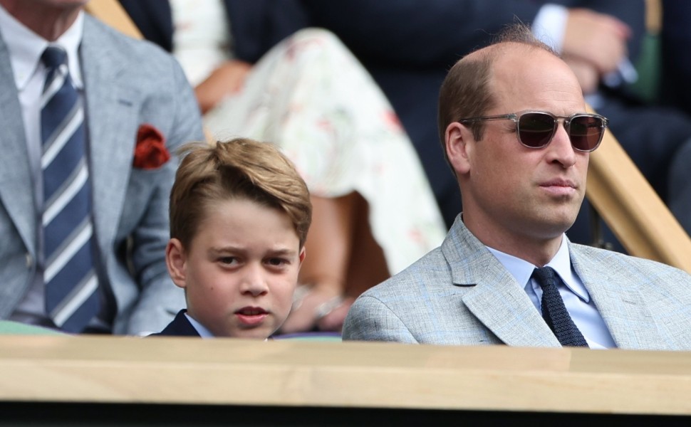 Ο πρίγκιπας Ουίλιαμ με τον γιο του πρίγκιπα Τζωρτζ / Φωτογραφία αρχείου ΑΠΕ - EPA