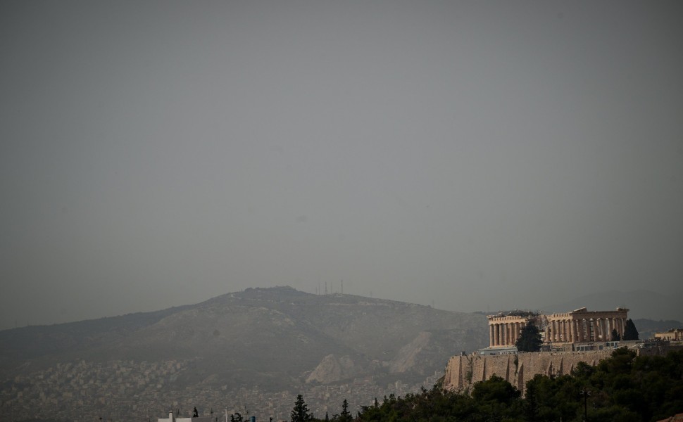 Αφρικανική σκόνη πάνω από την Αθήνα / Eurokinissi