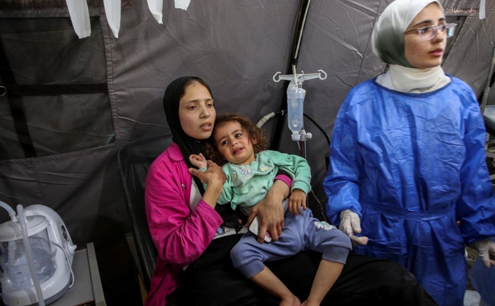 Εικόνα μετά από βομβαρδισμό στη Ράφα. Φωτογραφία: Reuters