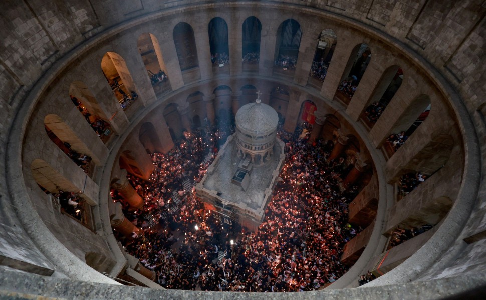 Η τελετή Αφής του Αγίου Φωτός / Φωτ.: Reuters