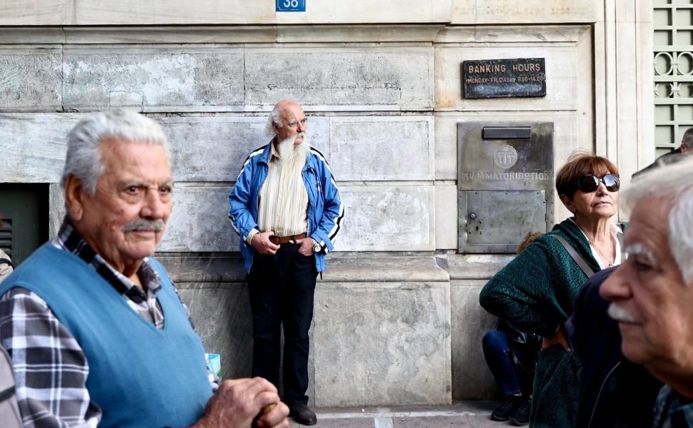 Συνταξιούχοι στο... μεροκάματο - αυξήθηκαν κατά 150% οι δηλώσεις απασχόλησης τους τελευταίους μήνες