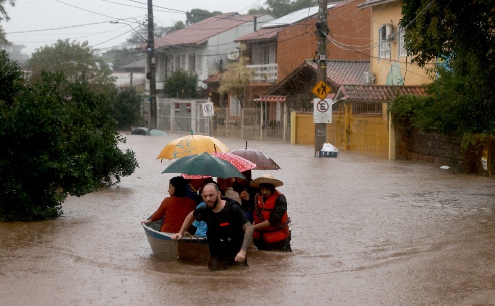 Μετά τις φονικές πλημμύρες, έρχεται η λεπτοσπείρωση στη Βραζιλία / REUTERS
