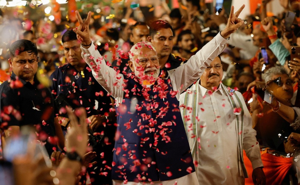 Ο Ναρέντα Μόντι μετά τη νίκη του στις εκλογές της Ινδίας. Reuters