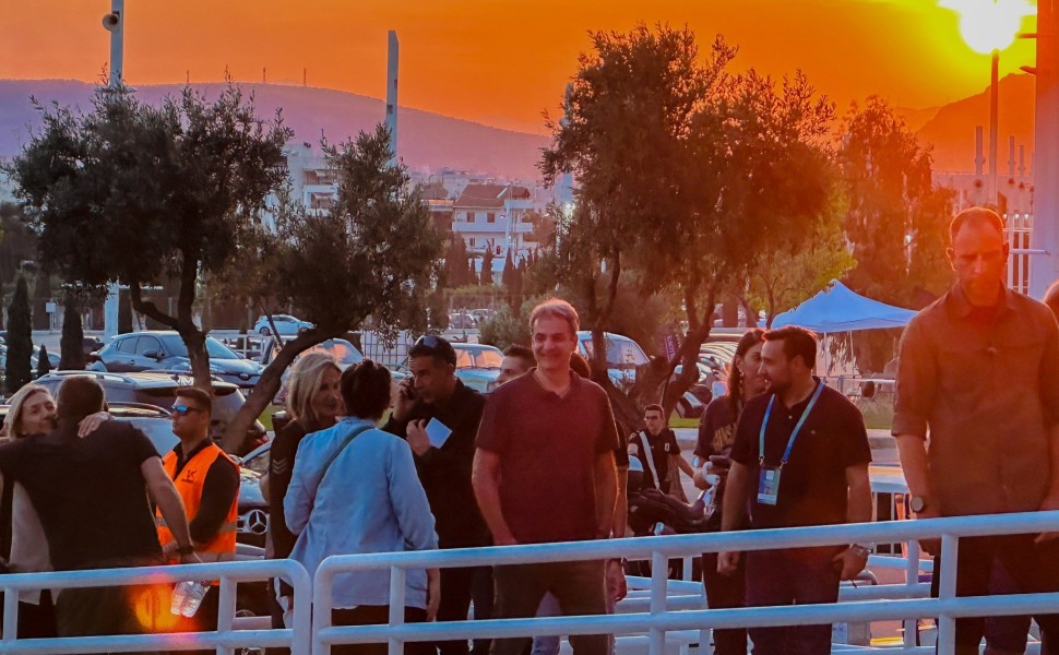 Ο Κυριάκος Μητσοτάκης στη συναυλία των Coldplay στην Ελλάδα / φωτ. αρχείου Intime