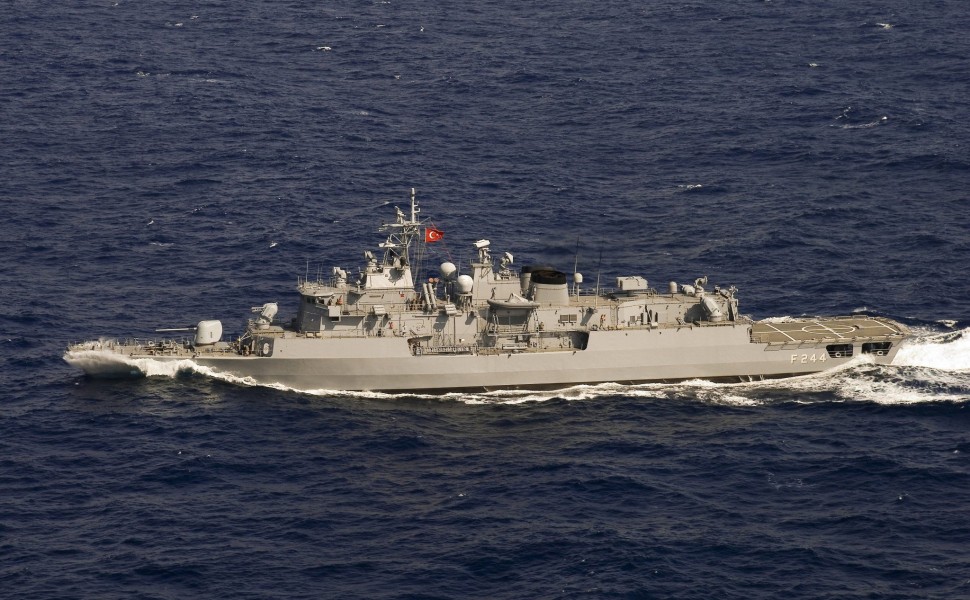 Τουρκικό πολεμικό πλοίο/Turkish Defence Ministry