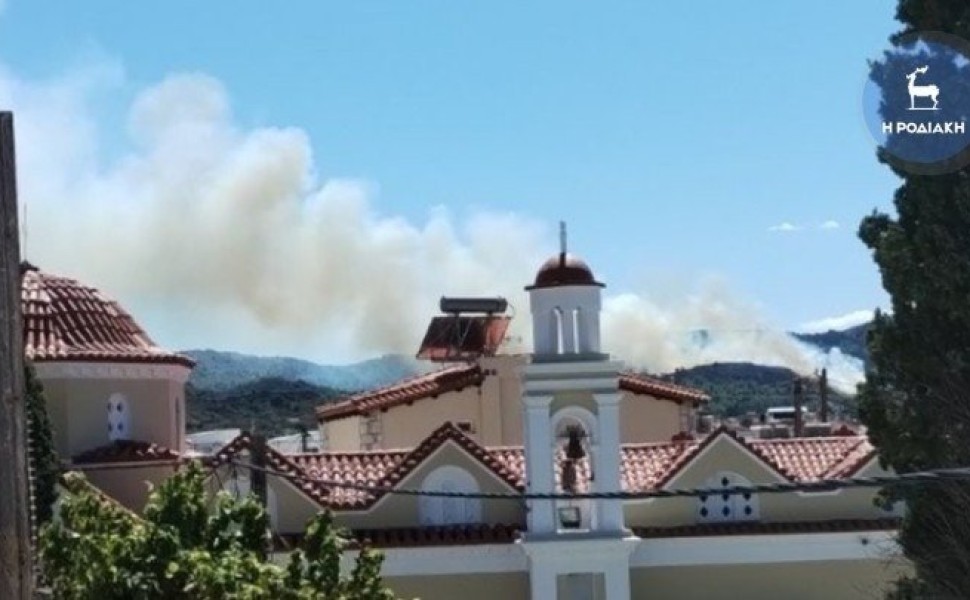 Φωτιά στη Ρόδο/rodiaki.gr