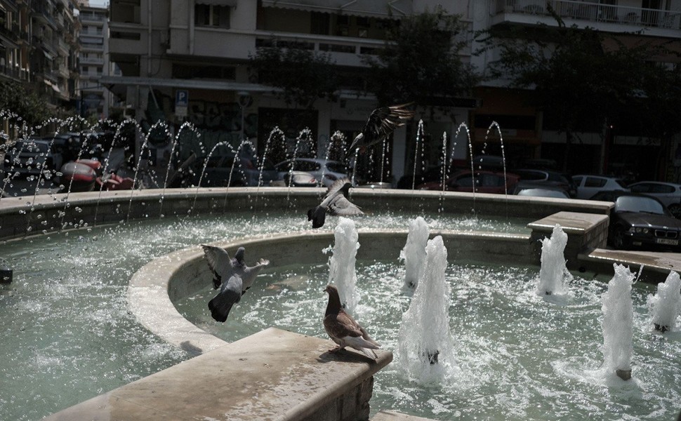 ***** ΠΡΟΣΟΧΗ - ΣΗΜΕΙΩΣΗ ΓΙΑ ΤΟΝ ΑΡΧΙΣΥΝΤΑΚΤΗ **** ** Η φωτογραφία έχει ληφθεί χωρίς τη ρητή άδεια των εικονιζόμενων. Η δημοσίευση των χαρακτηριστικών τους γίνεται αποκλειστικά με ευθύνη του χρήστη **